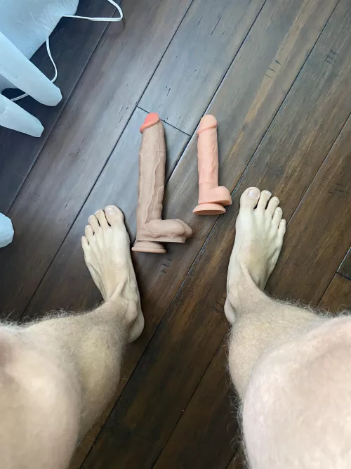 New toy,s same feet