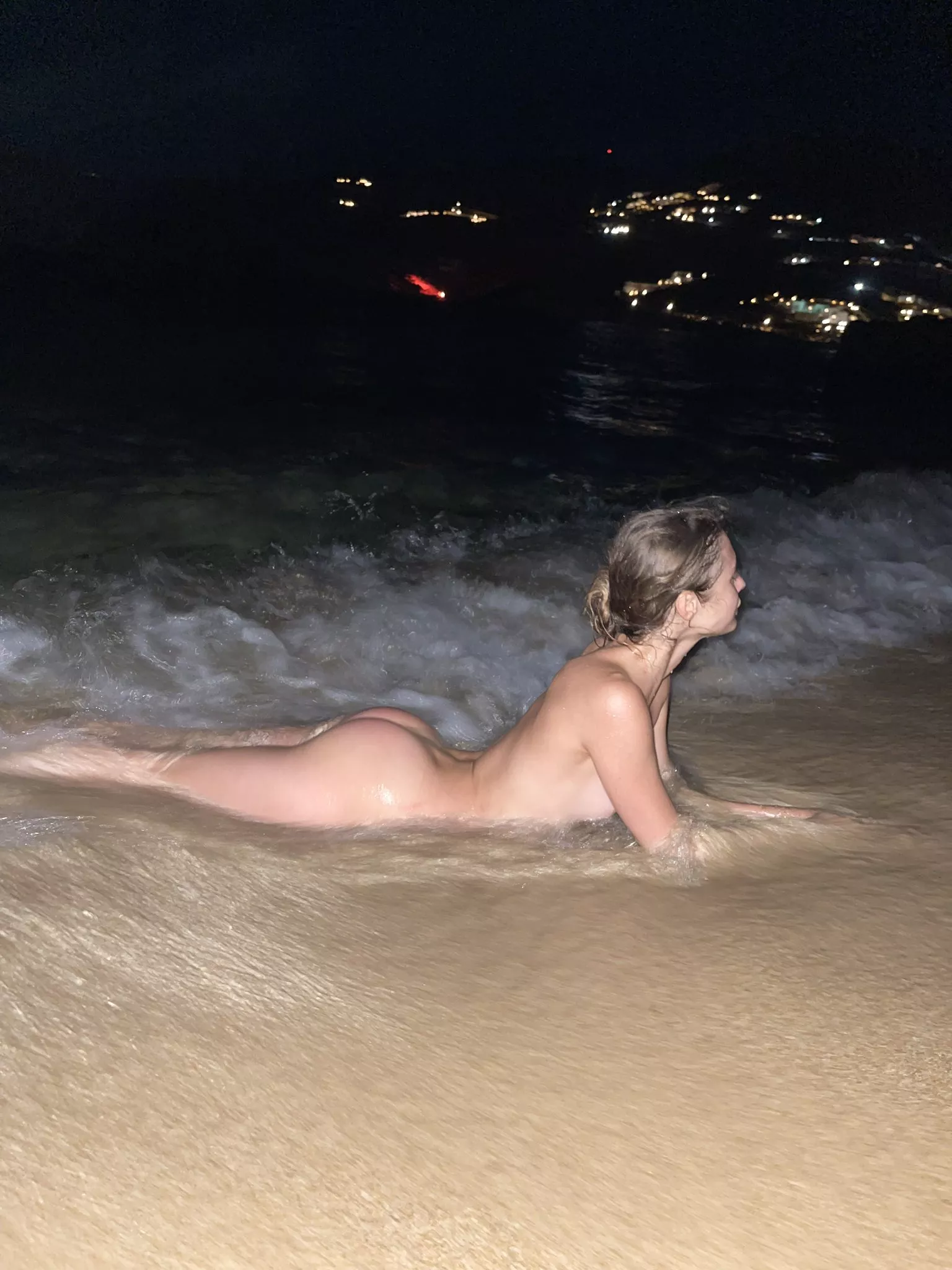 Night mermaid 🧜🏻‍♀️💦
