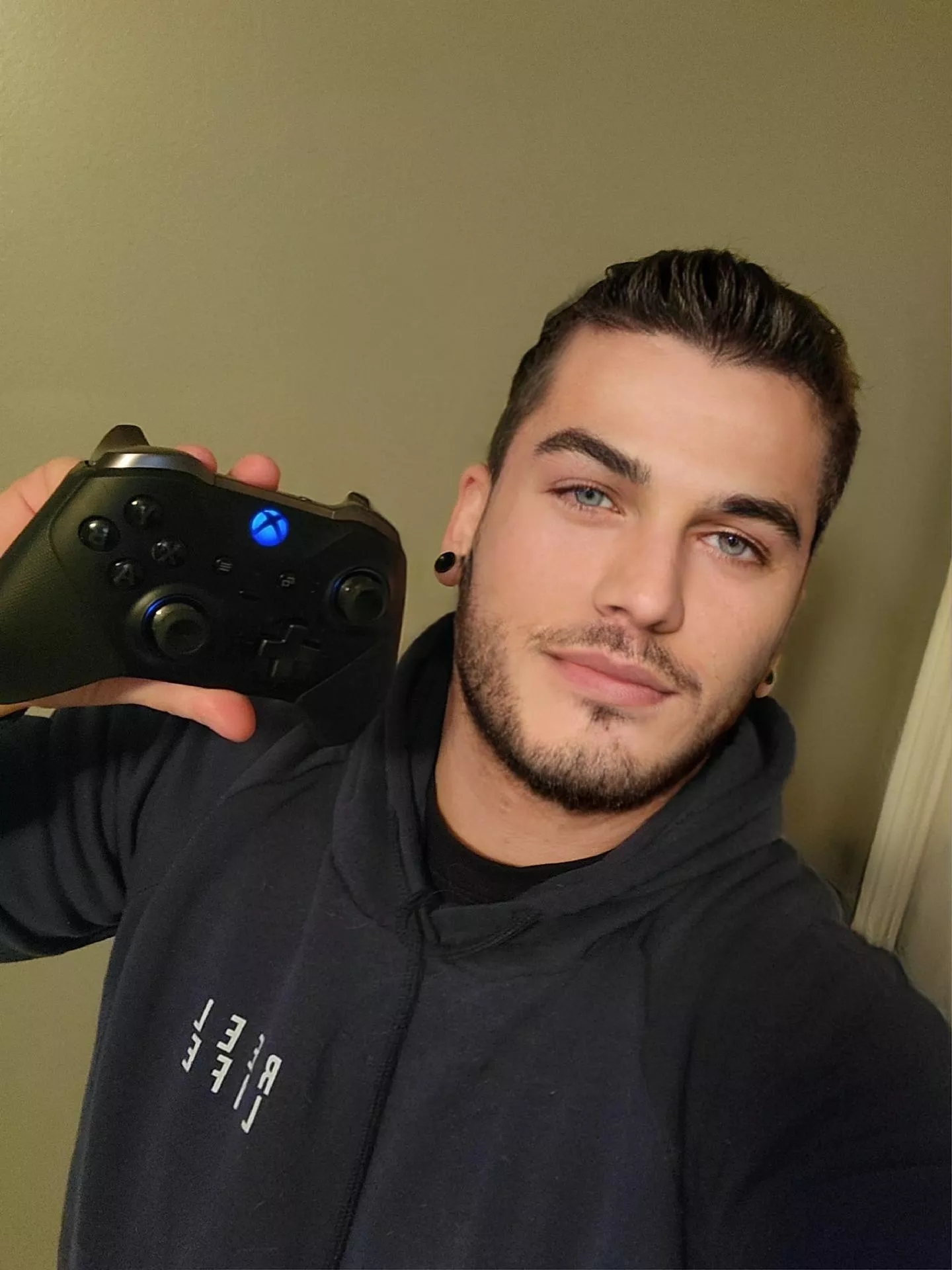 Night owl 🦉. been throwing myself into games alot lately. also realizing I have a lot of blue things an it's not even my favorite color.