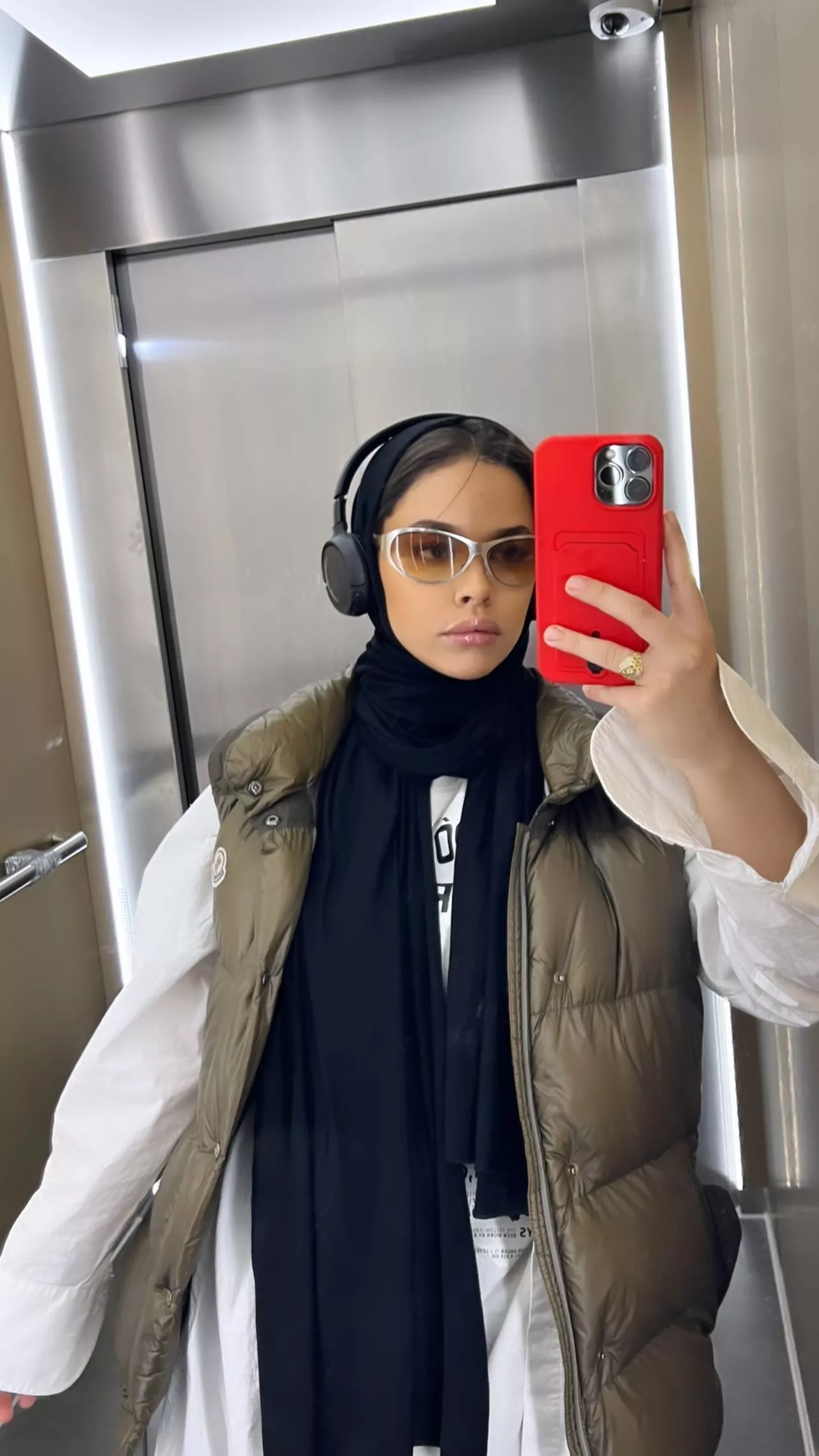 Nisrina Sbia 2022-05-12