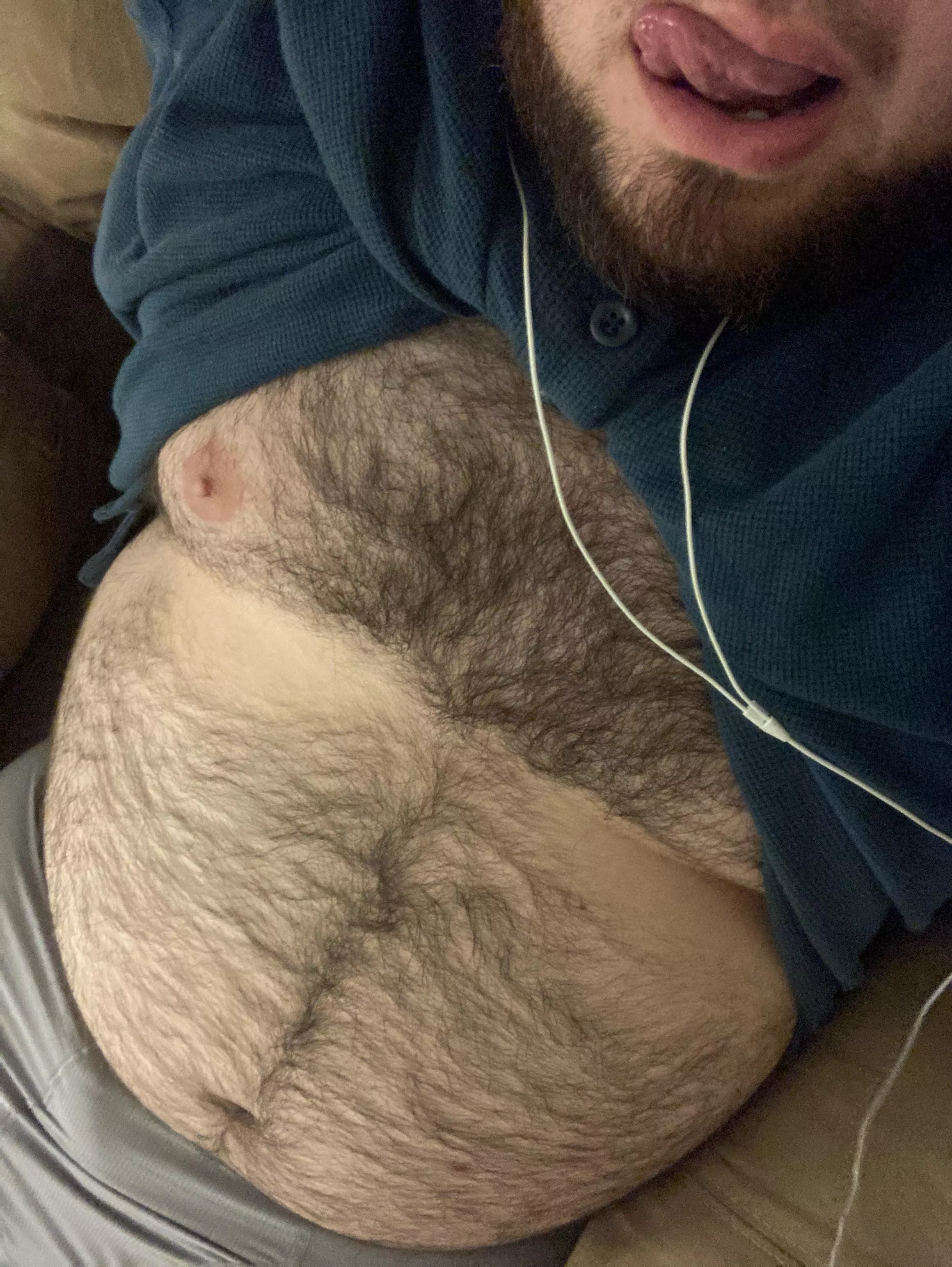 No dick pic needed if you know in advance that I won’t need it to make you climax repeatedly.