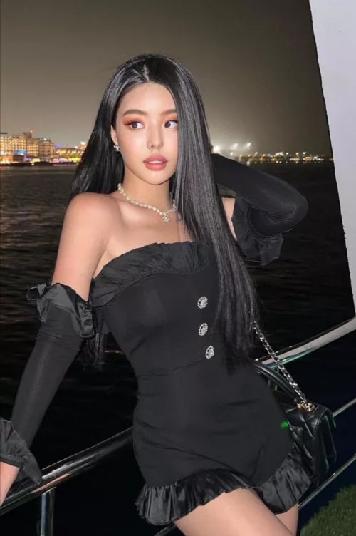 Noirvelous 🖤🖤🖤