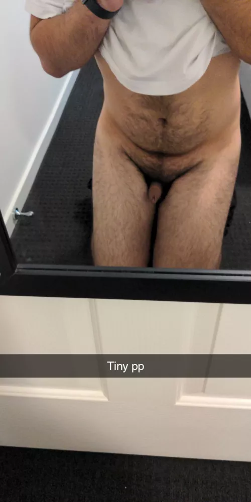 noone is gonna suck this pathetic thing are they