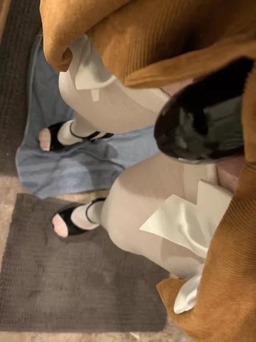 Not pictured: the matching black dildo inside of me ;)