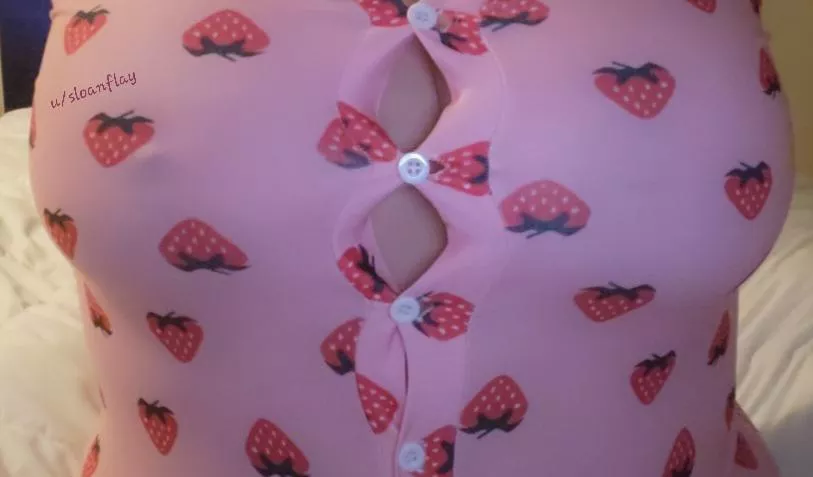 [OC] Burstin' Berries 🍓