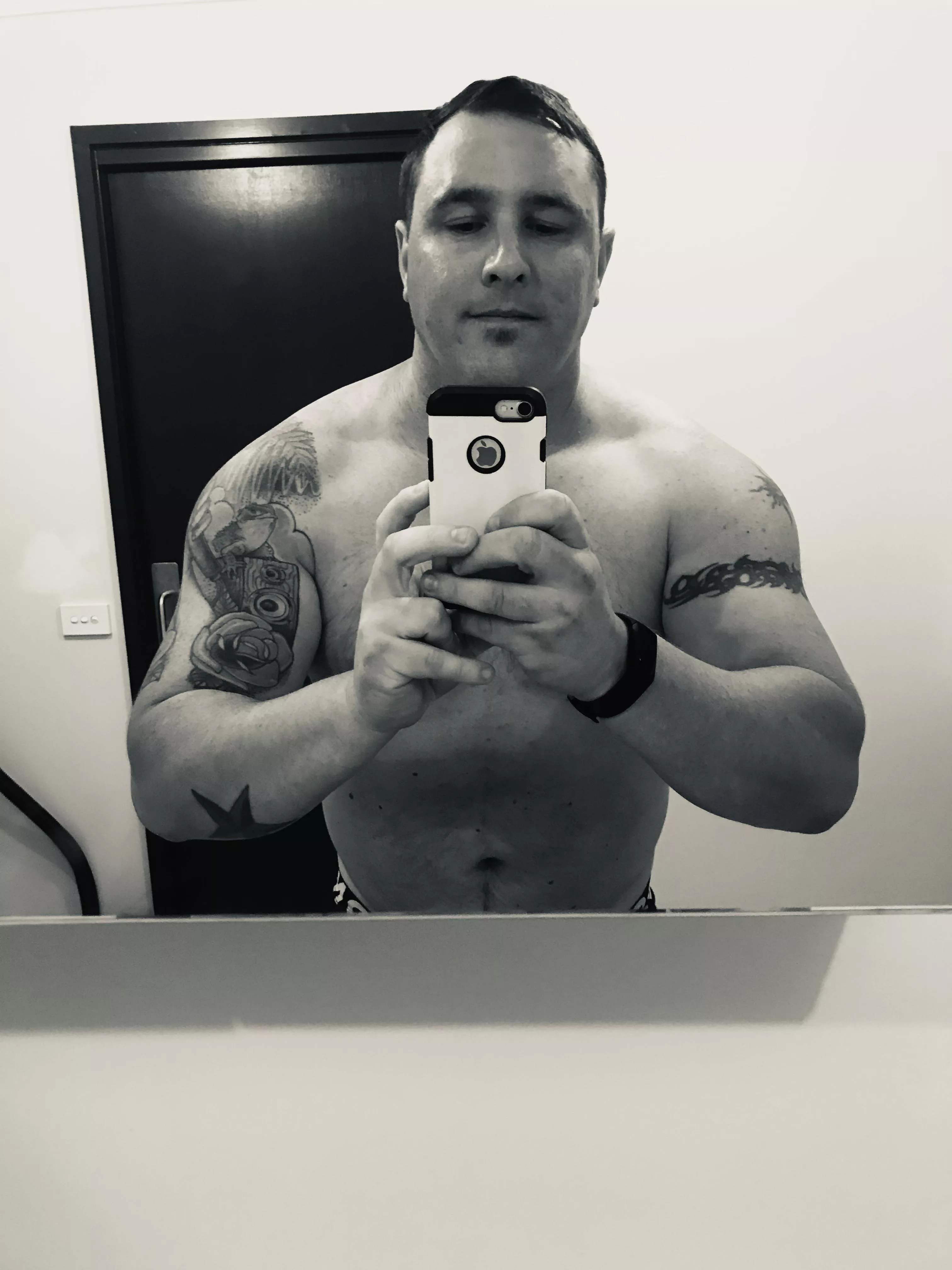 Off to the gym in morning to tone this body up (m)