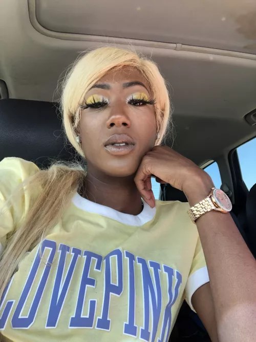 Off your knees worthless slut. Time to play😈