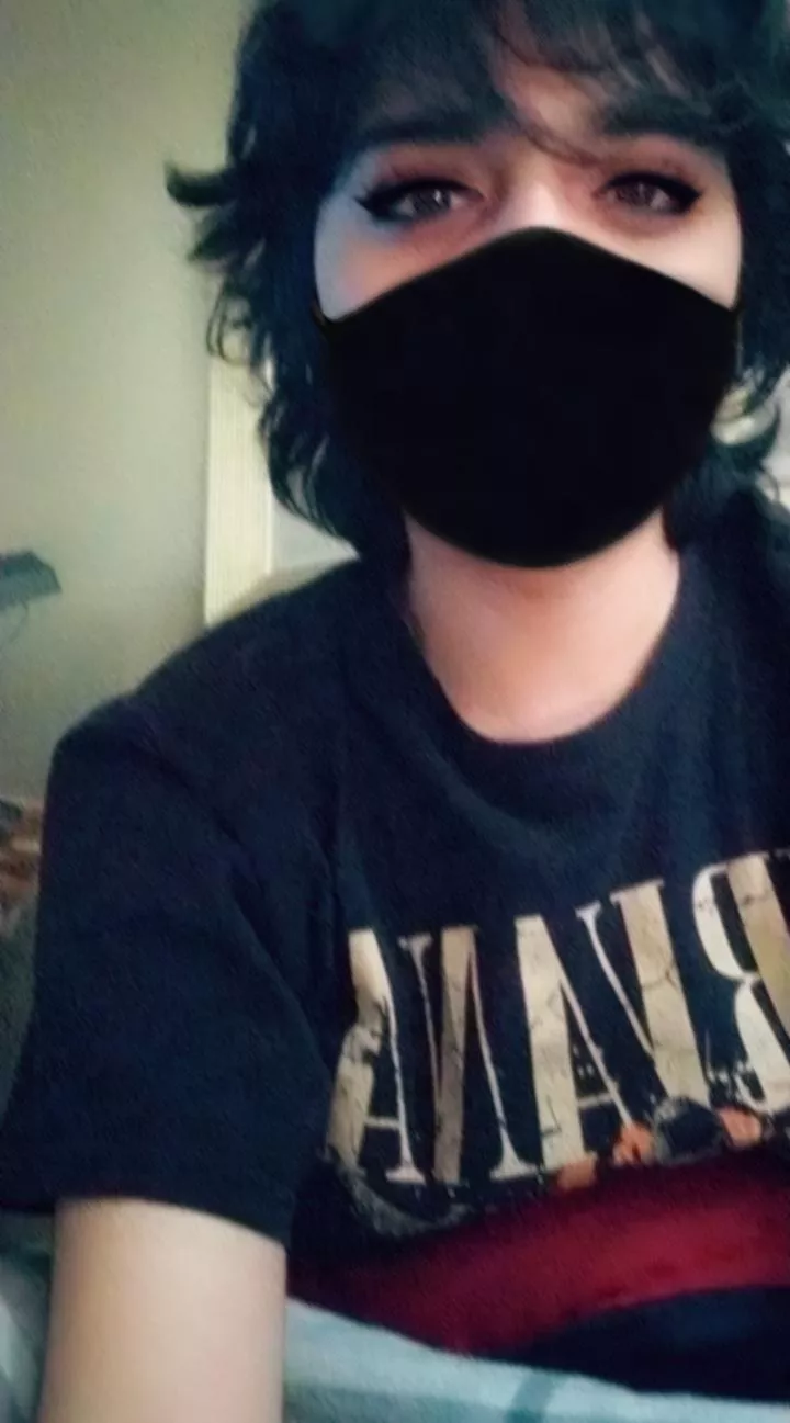 oh don't mind me :3 ~just looking at another cutie~💕💕