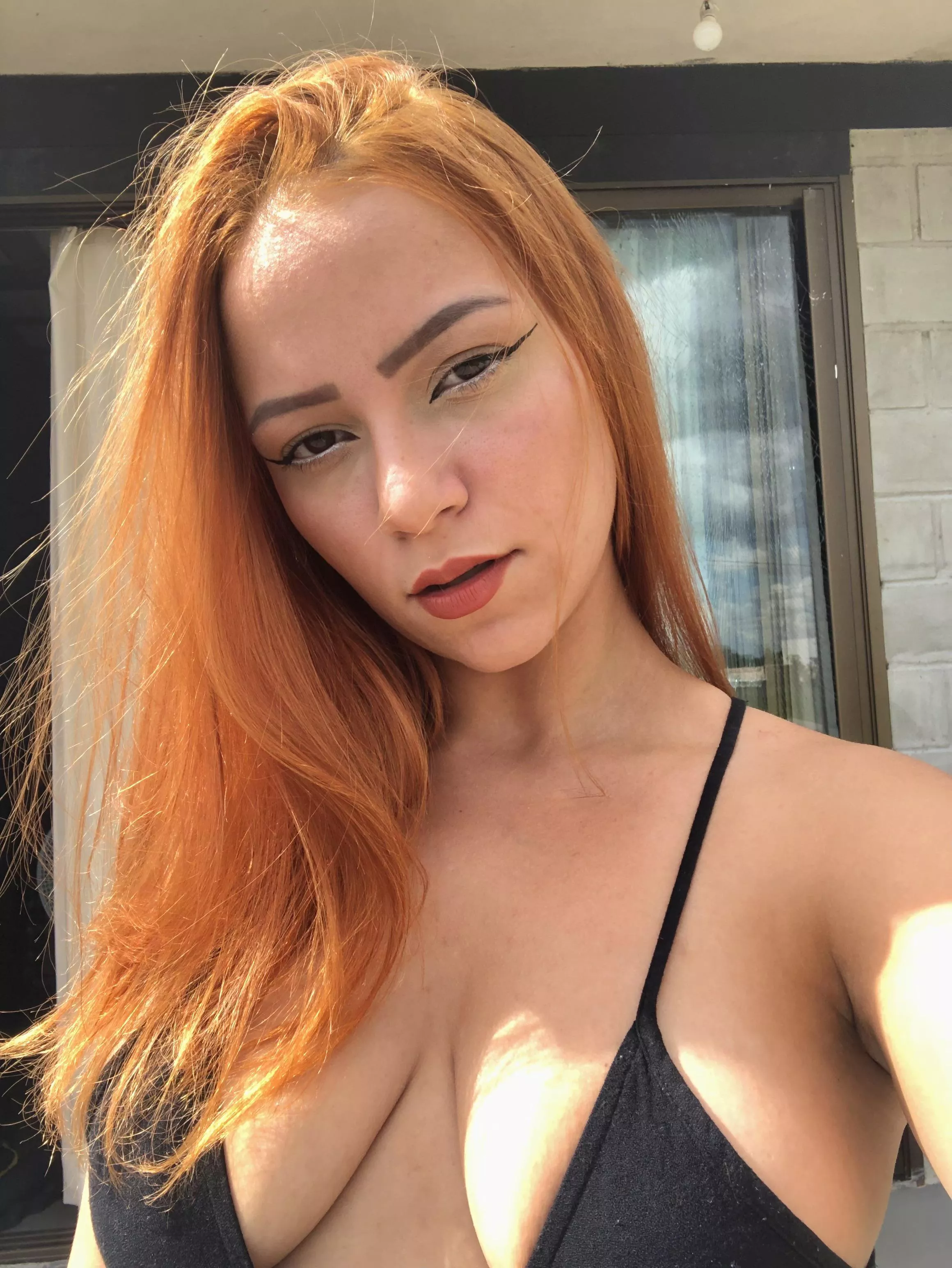 Oh god I hate bra, do u see any reason to use it? 🧐😏