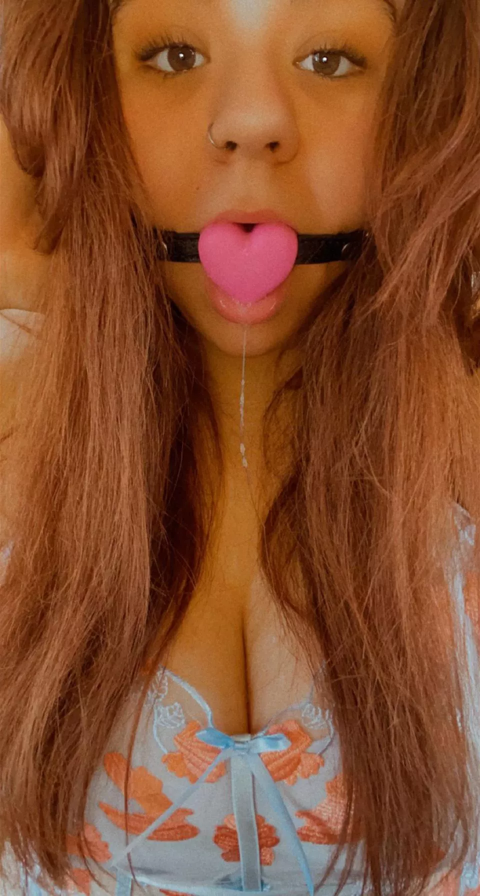 Ohhh I think I’m gonna like this new toy💕💗💖💞💓