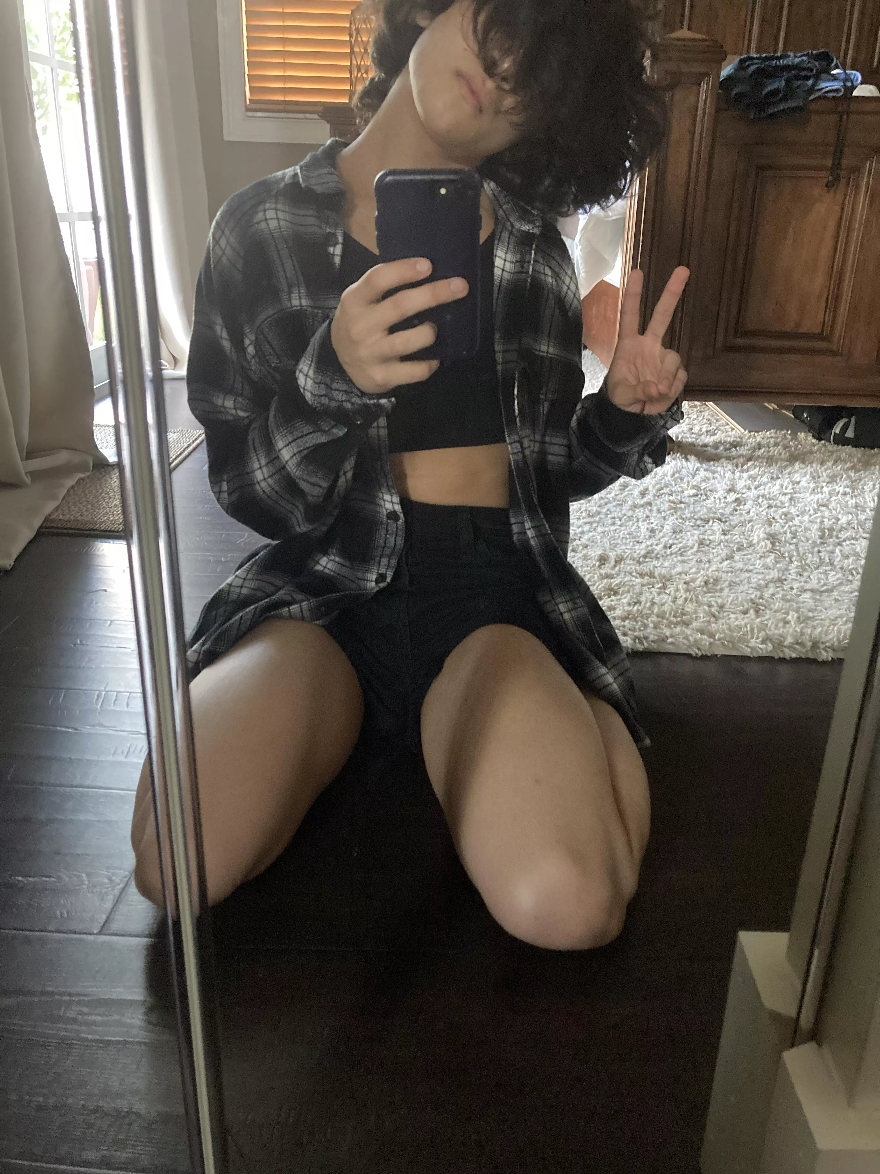 ok like if a boy approached me i would literally spontaneously combust