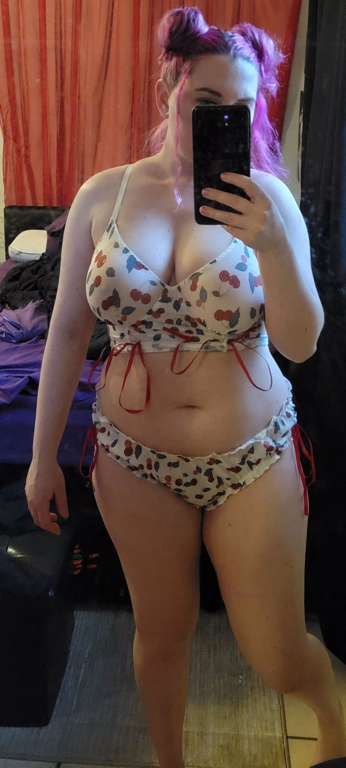 One of my all time favorite outfits, I always feel so cute when I wear this 🥰