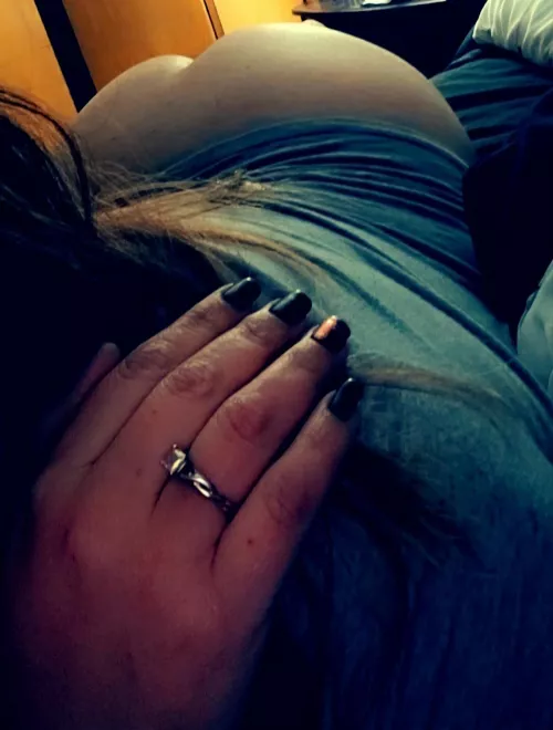 one of my fantasies is to have a guy cum all over my wedding ring. would be hot.