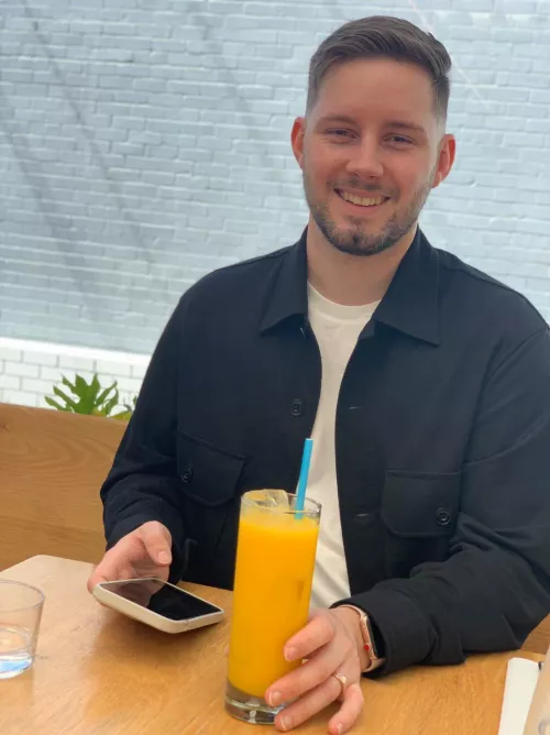 Orange juice instead, since I absolutely hate hate hate coffee š