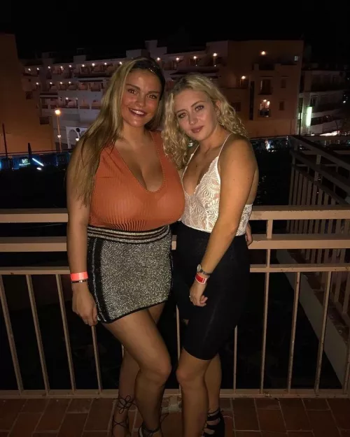 Orange or white top