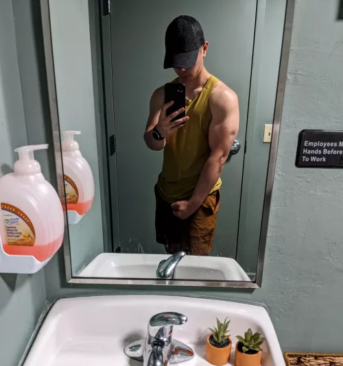 ☀️ out, 💪 out