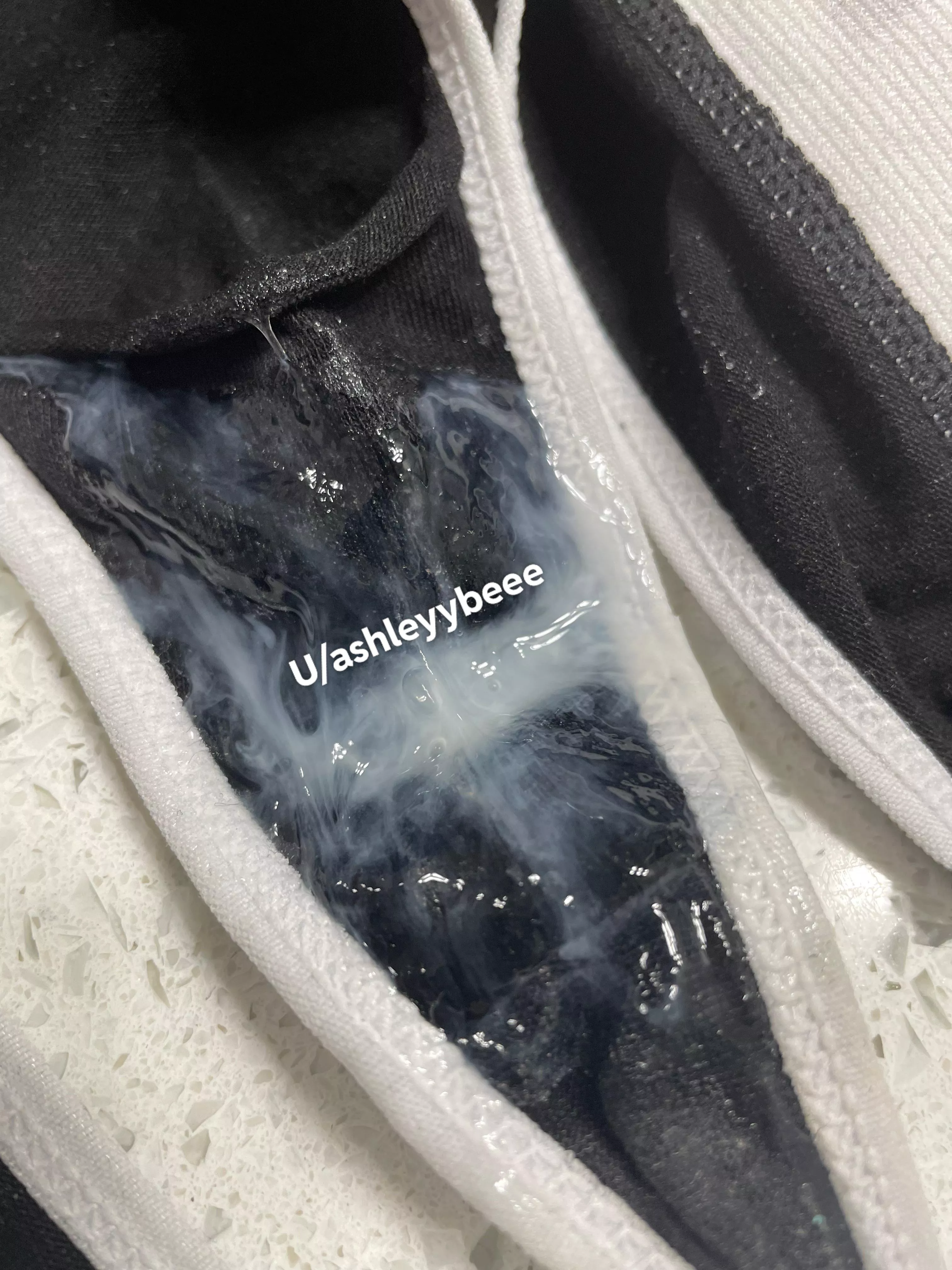 Ovulation cream on black is definitely a favorite 🤍