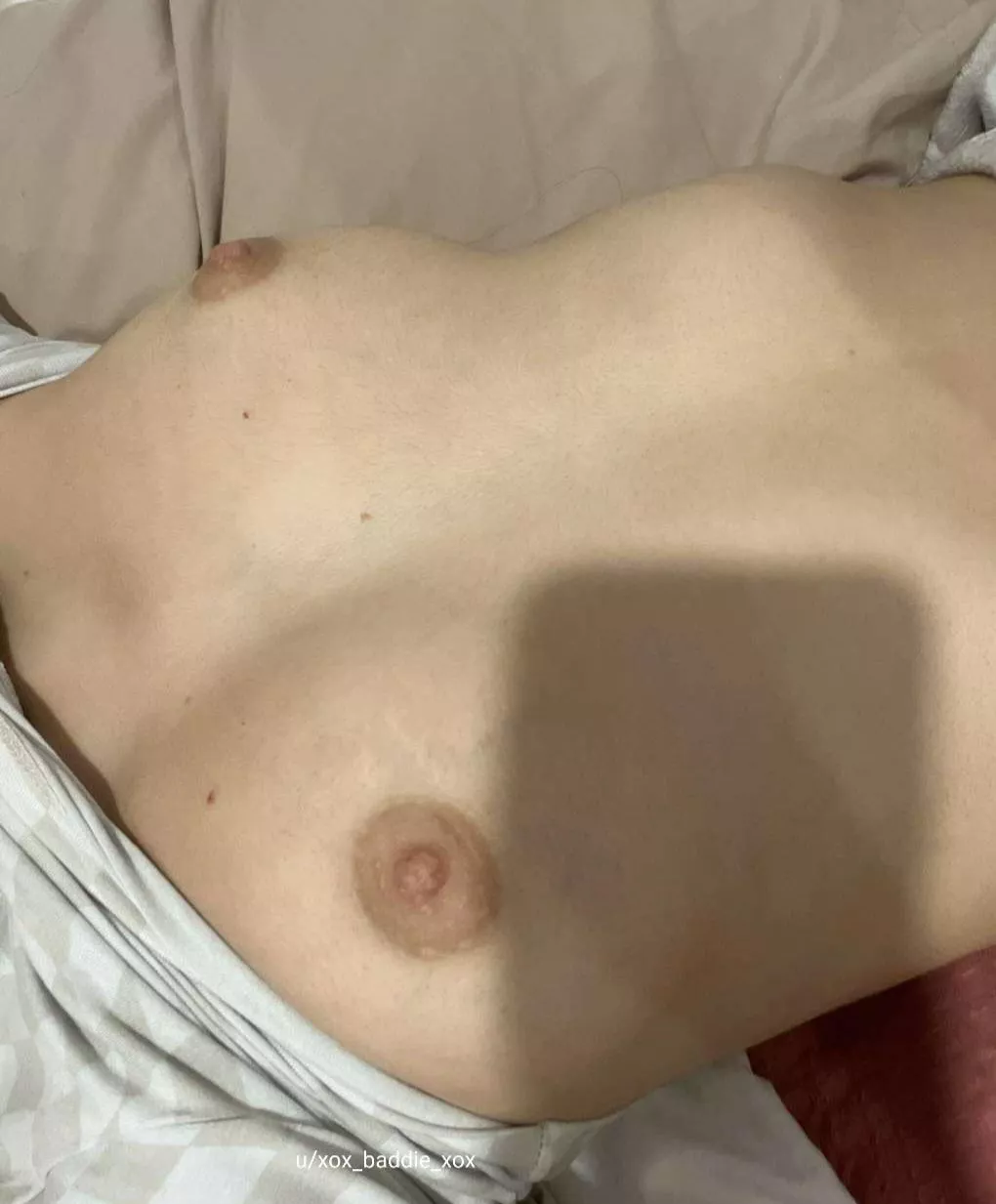 Paint my 18y/o tits with your cum Paint my 18y/o tits with your cum