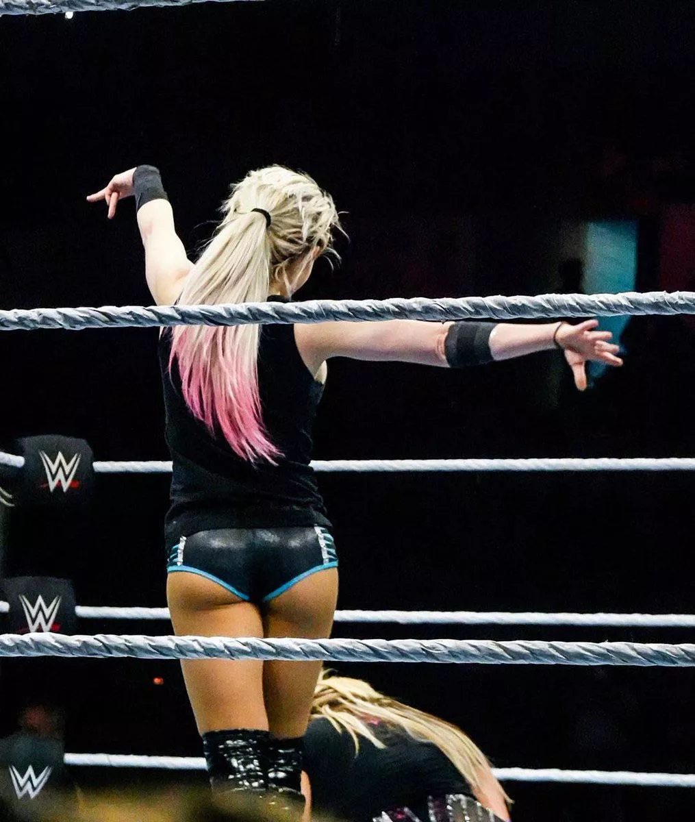 🍑 Perfect Ass 🍑