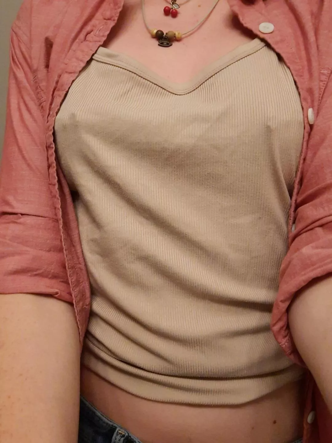 perky and proud 💋