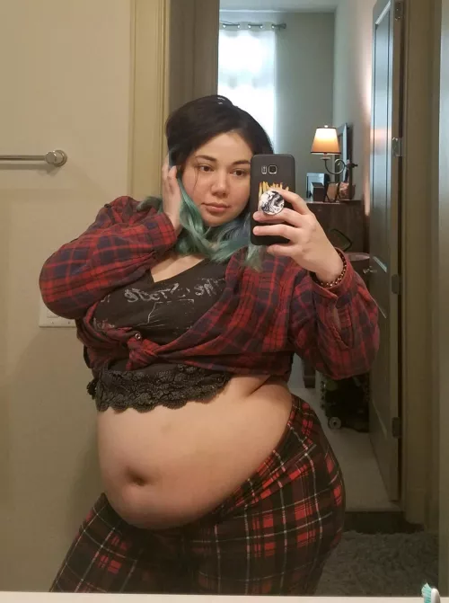 plaid on plaid pjs, because you know I'm not doing a thing today 🌻