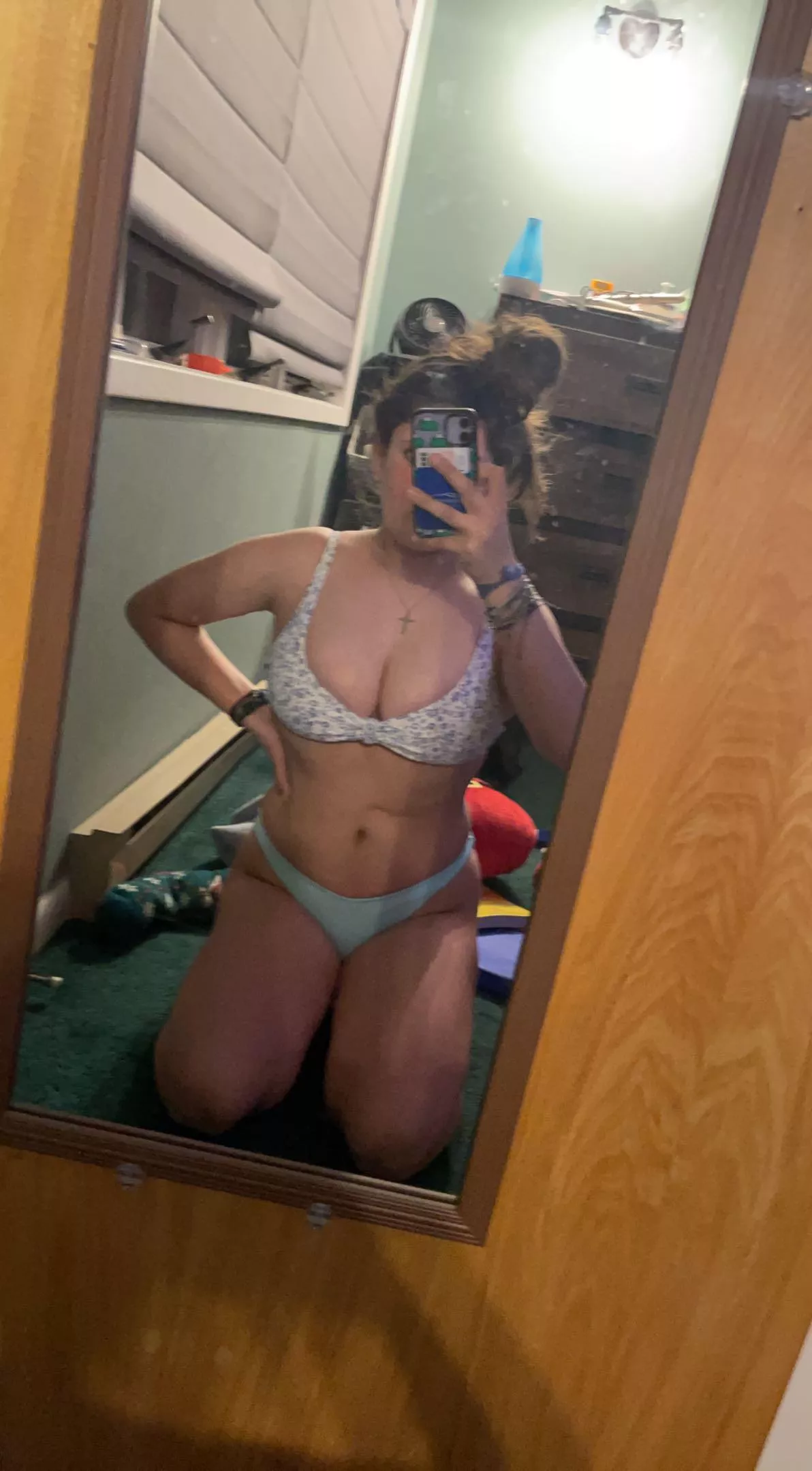 pls rate me! i got super self conscious after college and would like honest opinion. :(