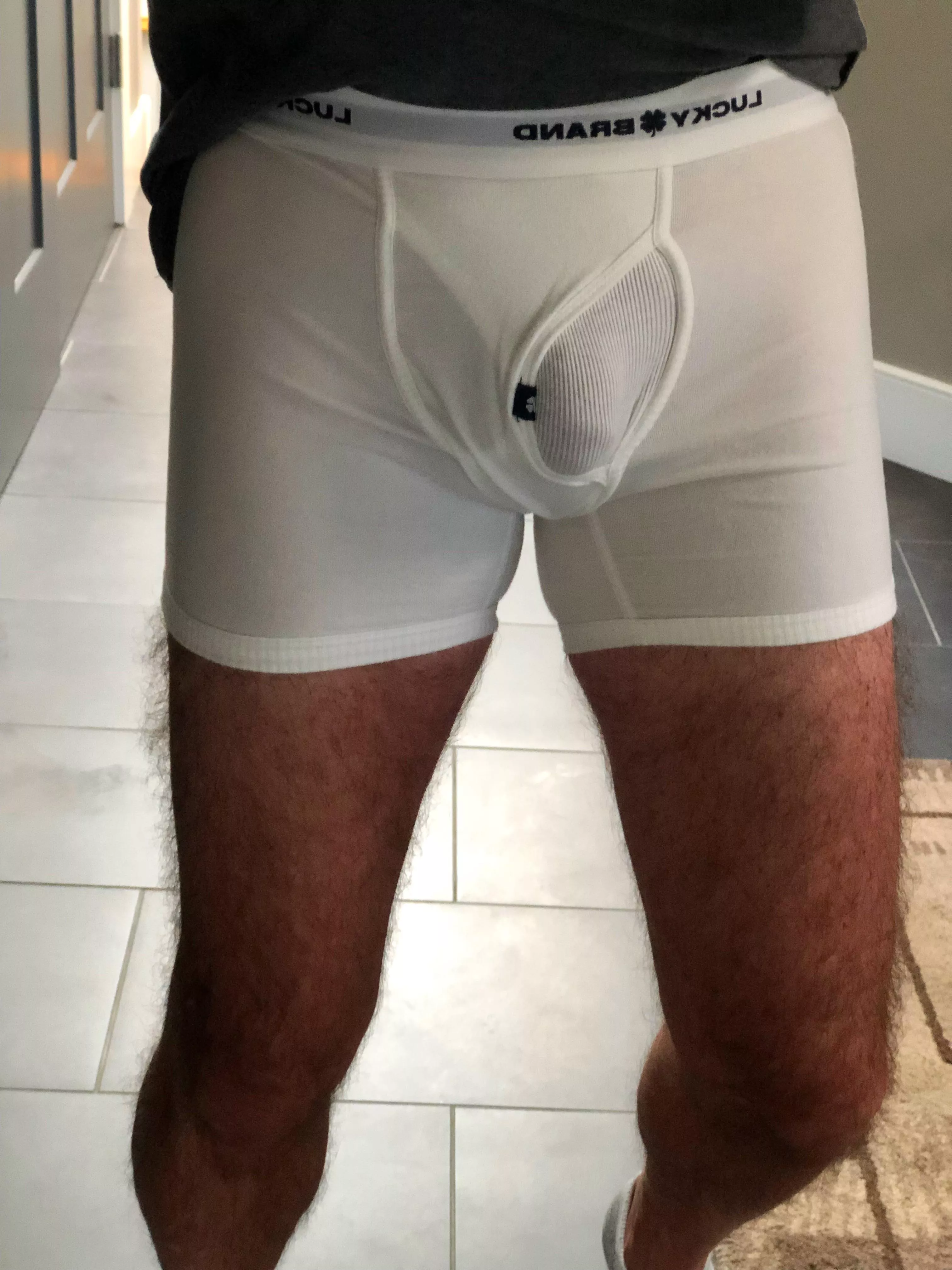 Popping through fly door