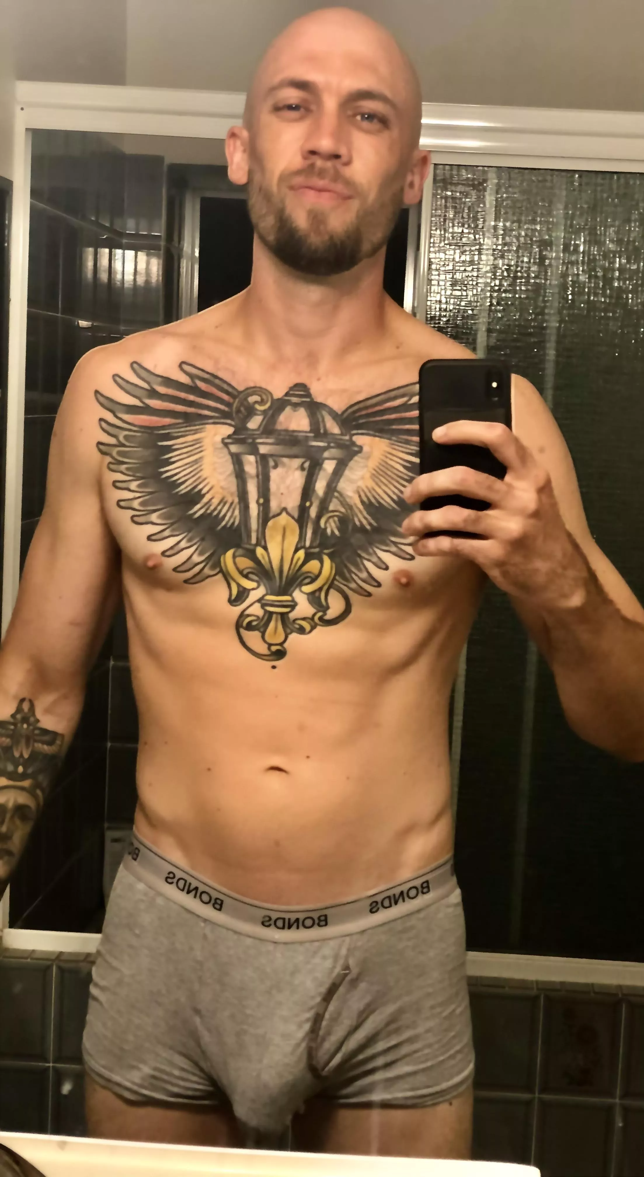 Post workout, pre shower 🫴🏻