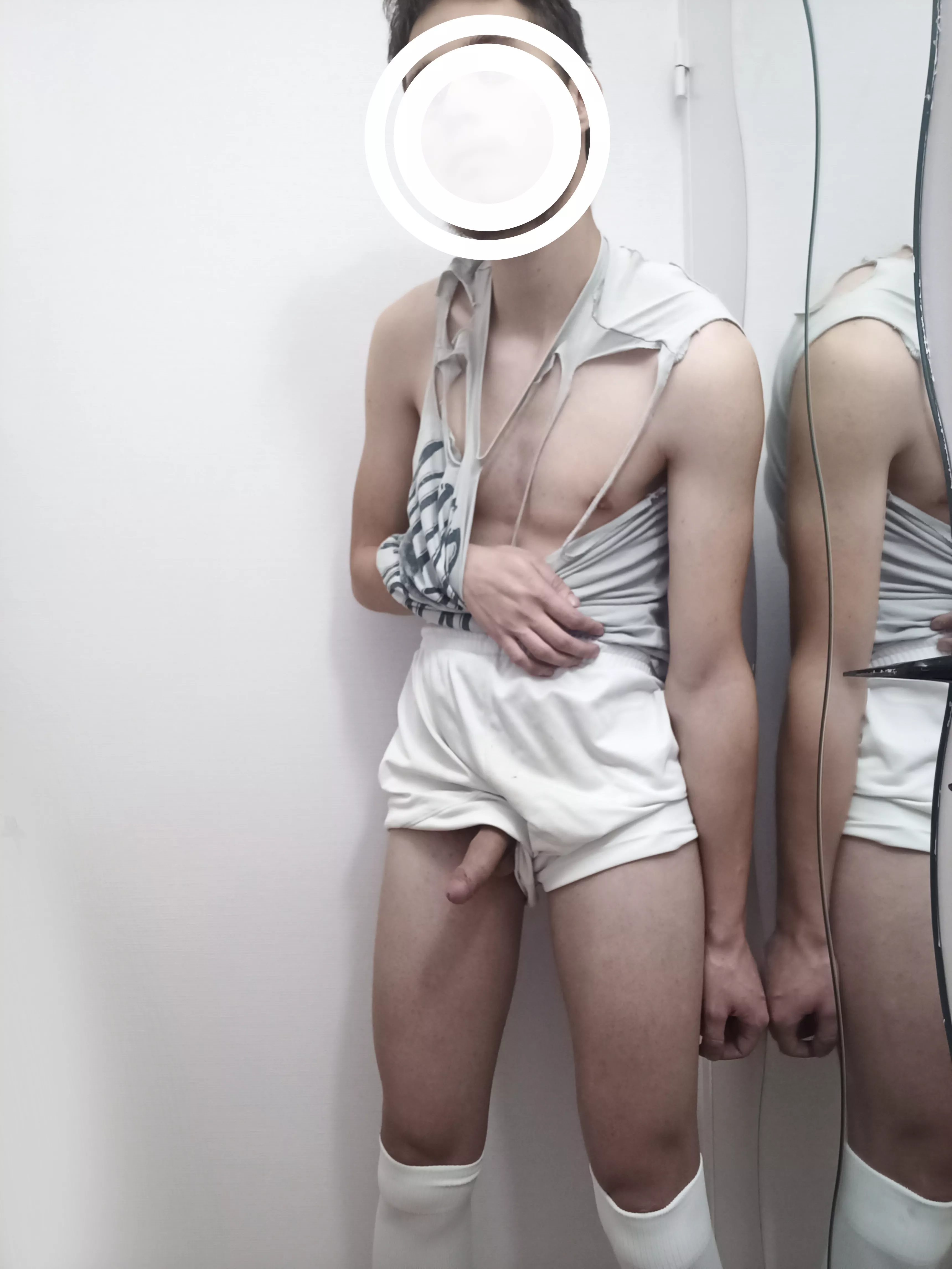 Pretending doing sport to