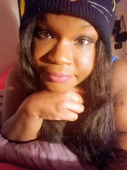 Pretty old picture, but I love it... And my kitten hat. 😸❤️