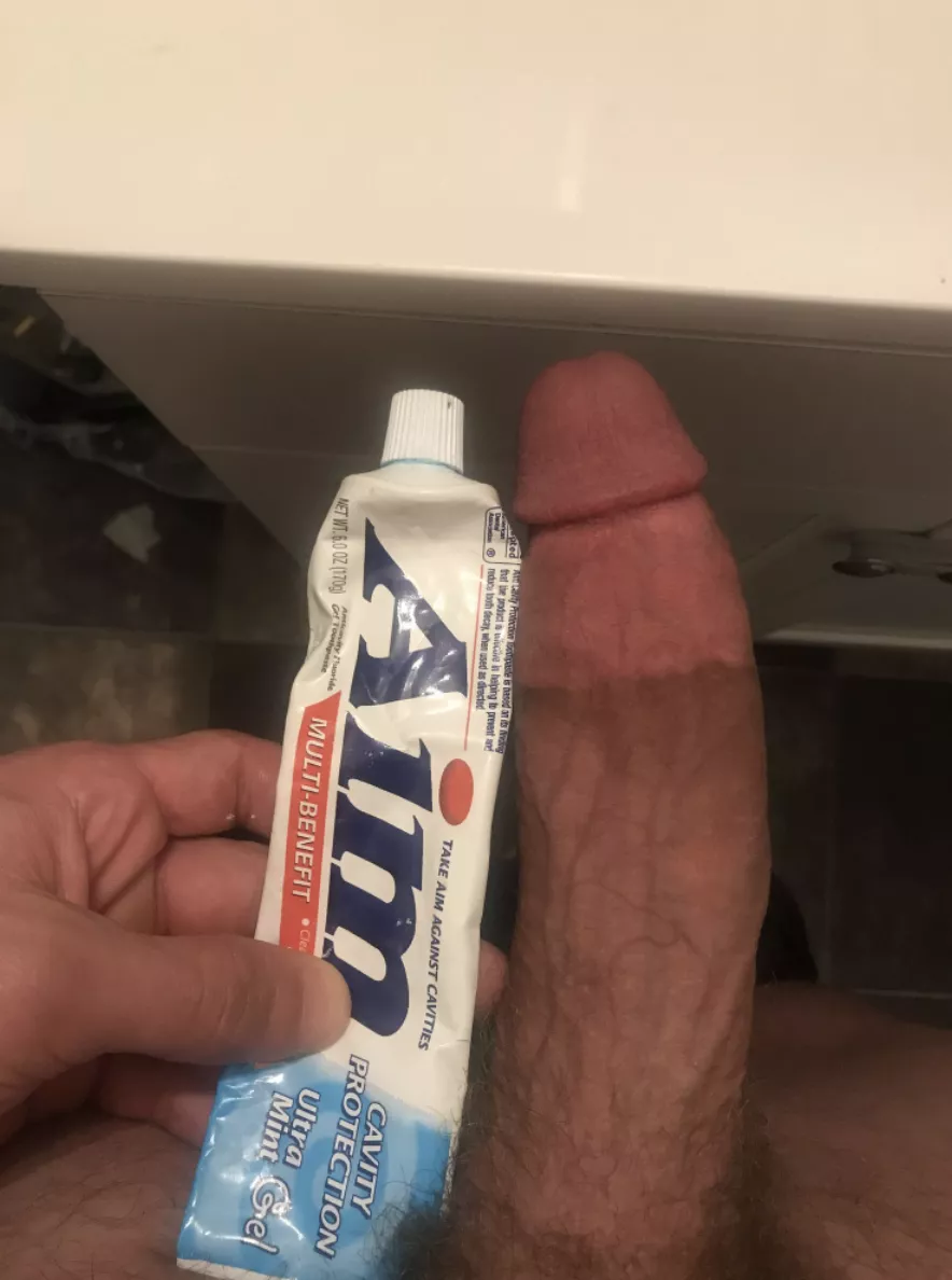 Pretty thick but i believe in dick pics 4 freedom 🇺🇸🍆🇺🇸🍆