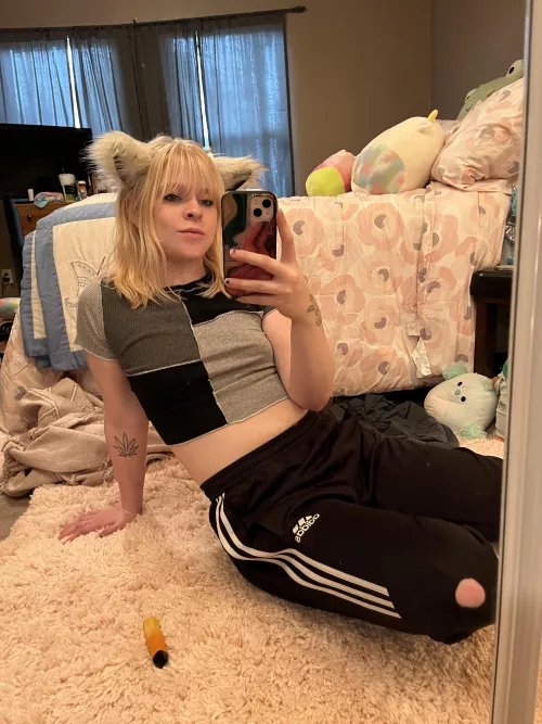 pulled out the kitty ears today 🐱