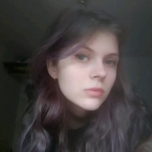 Put dick on my gf face. Will be great if you can make jerk tribs for her