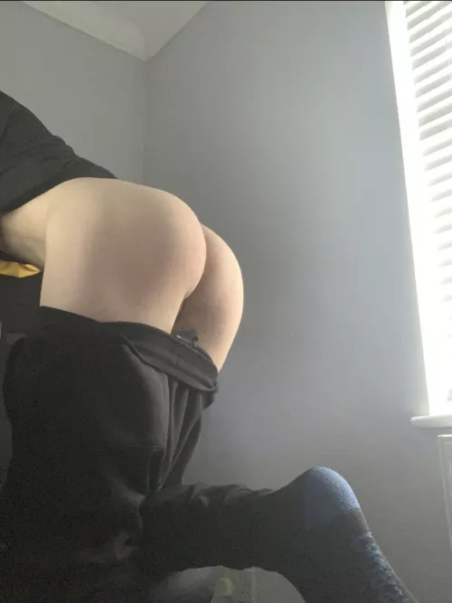 Put this booty to work. DMs open