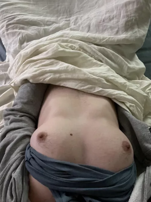 ran out of time to get off before work this morning. wanna help me out now?