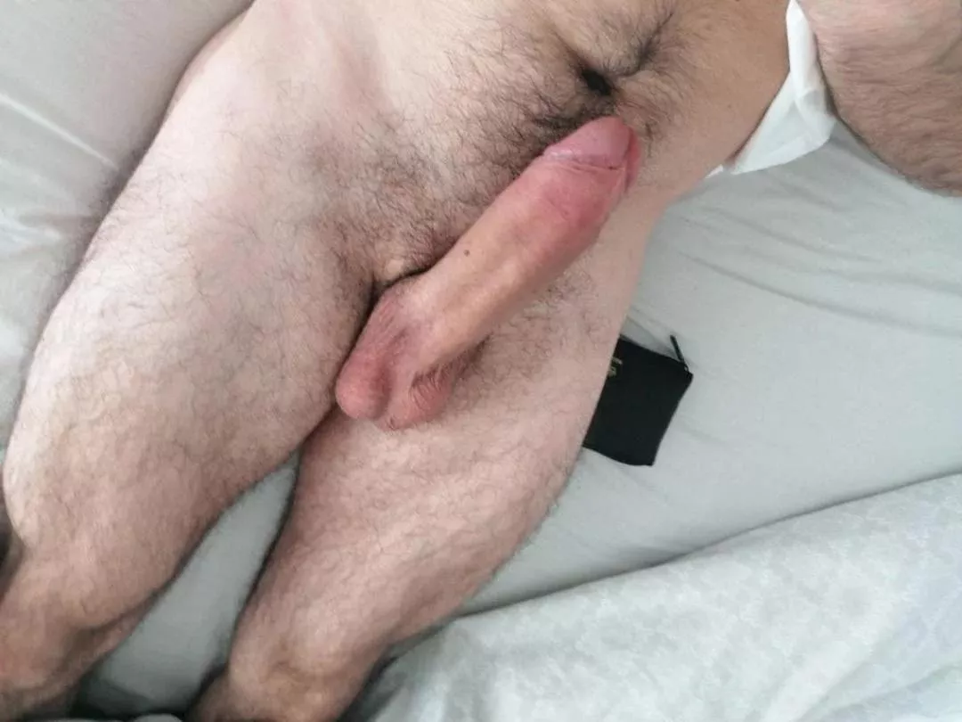 Random boner of the day.If you are a cuck or a couple dm me Random boner of the day.If you are a cuck or a couple dm me