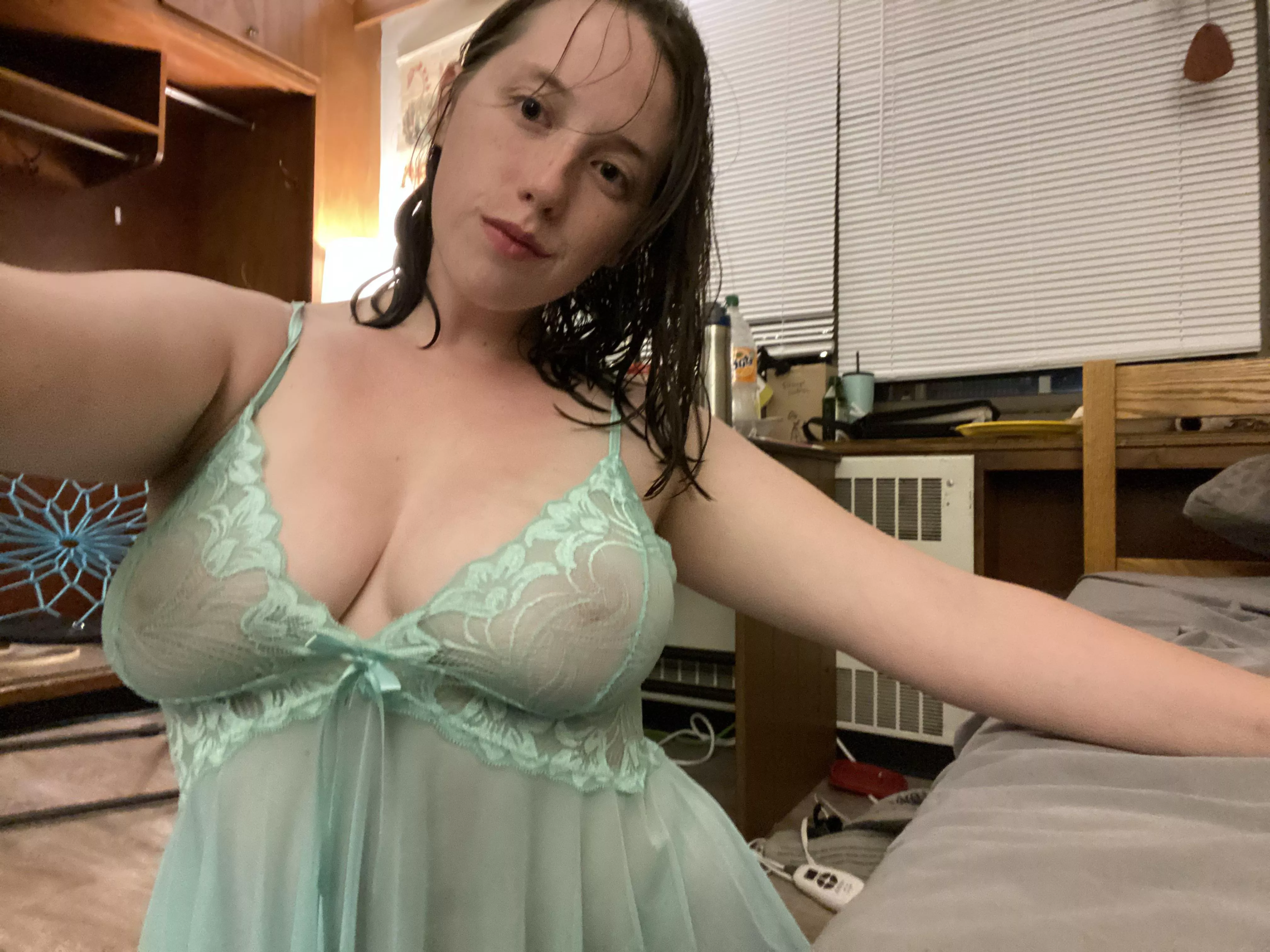 Right after we fooled around in the shower, right before getting fucked (swipe)