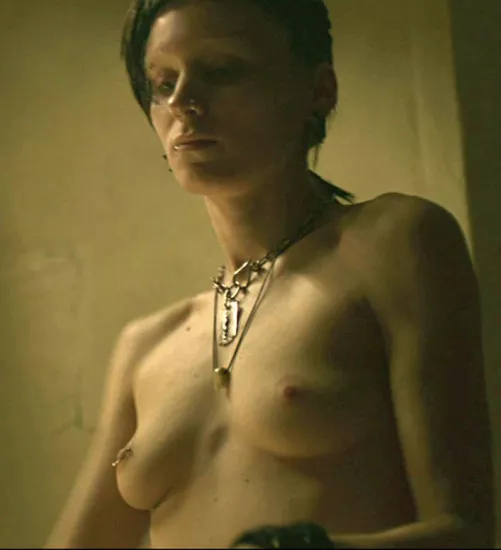 Rooney Mara, “The Girl with the Dragon Tattoo” -2011