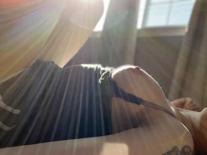 Saturday Sunshine ๐ 36f