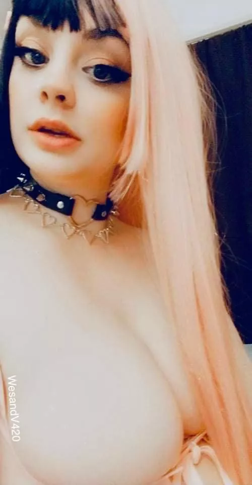 Say hi if you’d jerk off to nudes I sent you 😏💖