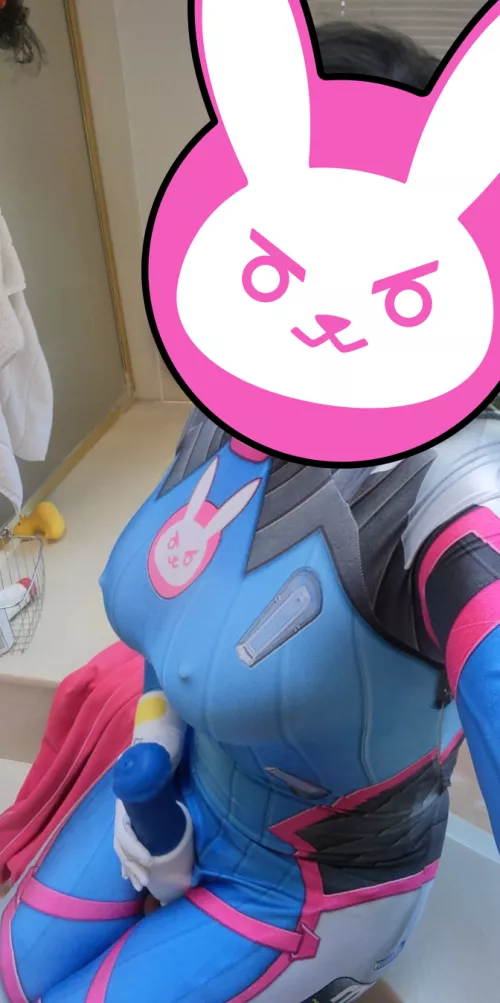 Say hi to D.va's horsecock!