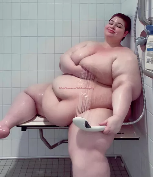 Screenshot showing my love for scalding hot showers. 🥰