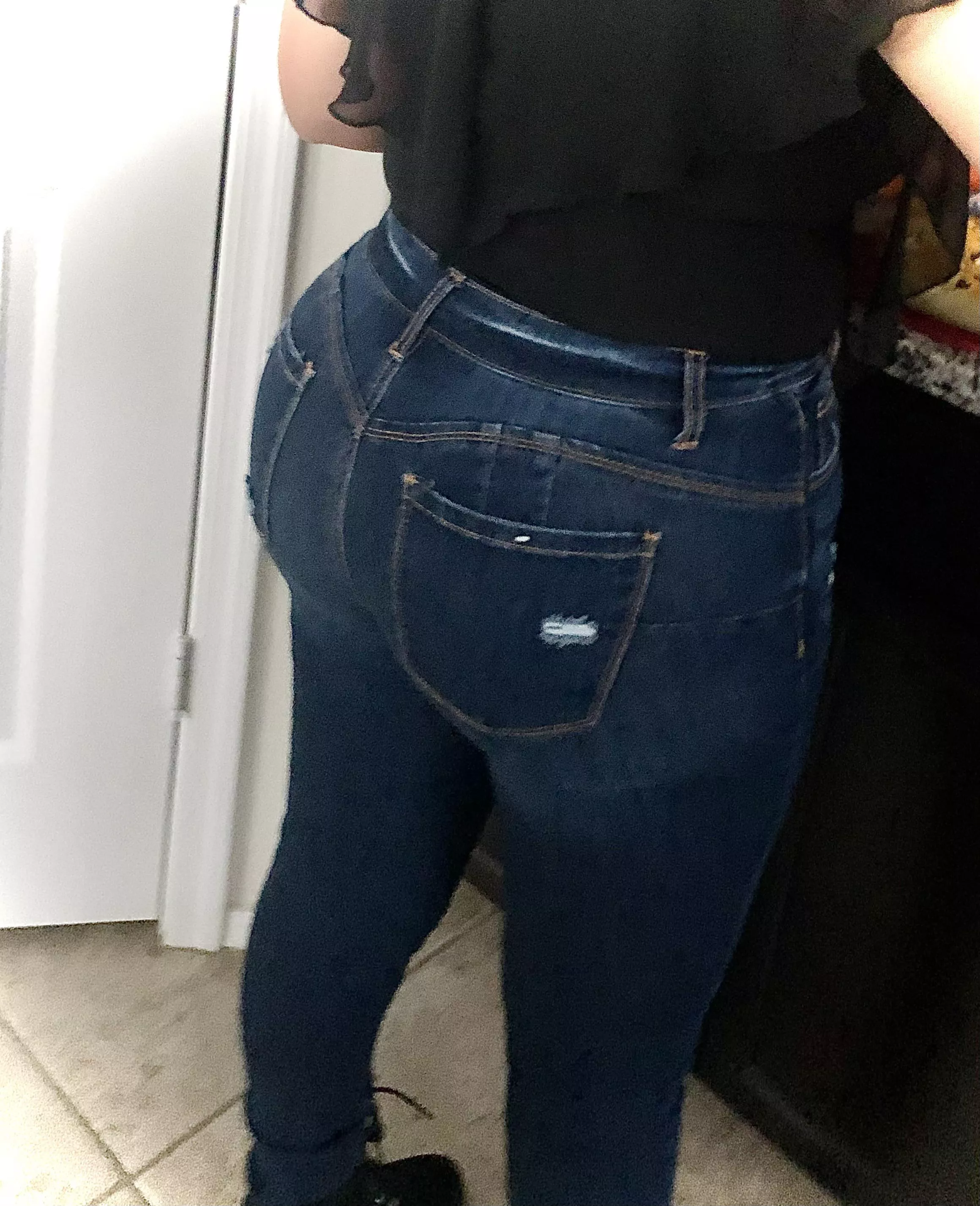 Seeing how many dicks I can get hard at my in laws 🤫