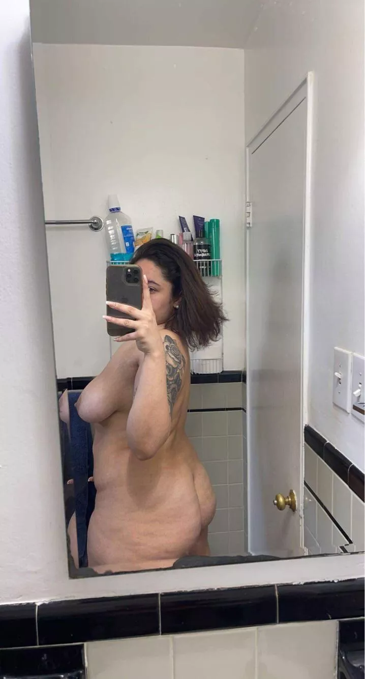 Selling nudes dm for links 🥰😍sc angieca223