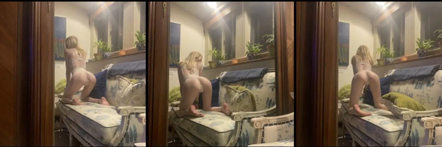 selling sexting sessions, cam sessions,pics and video bundles, dick rates, premades, customs, gfe, more, snapchat and kik- honeycrystal69 😚 [deleted]