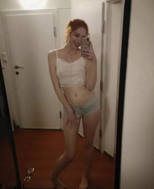 [selling] 🧡 Taking requests for your desired duration for panty wear🧡 Doing upto 5 days!! Hit me up on kik @bexbecki 🧡