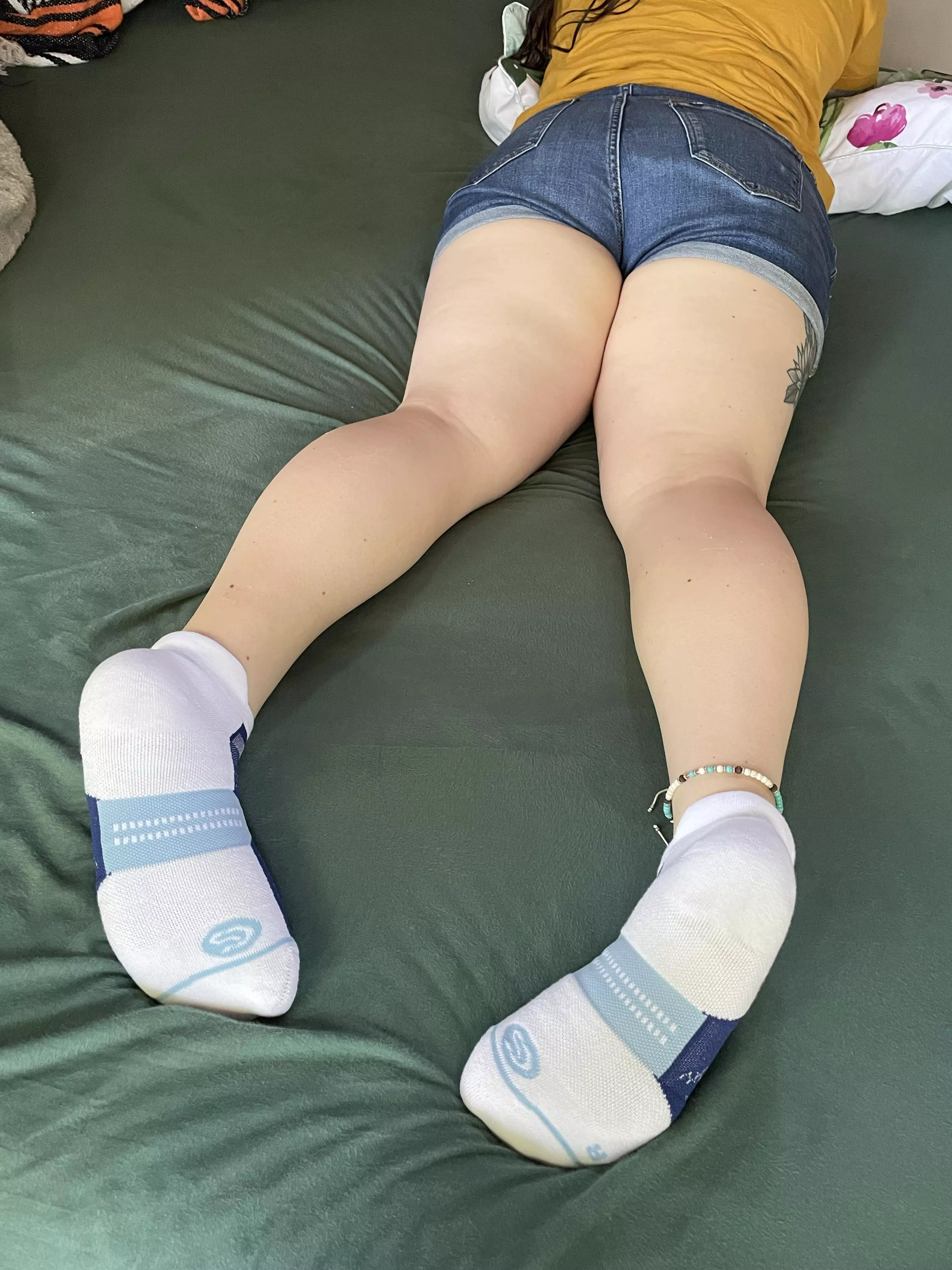 [Selling] [US] They’re soaked from the gym and they won’t peel off