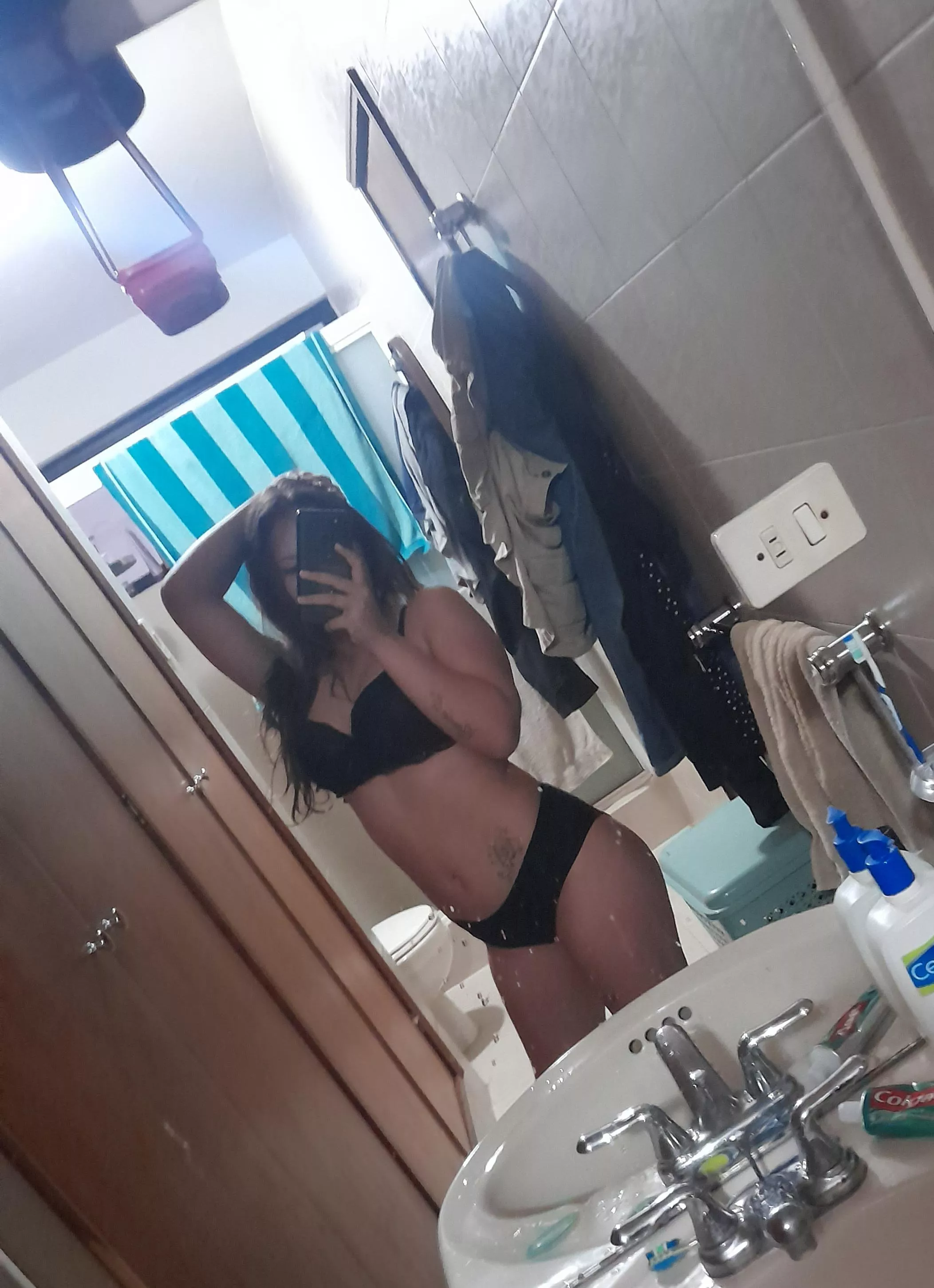 [Selling]🔥(20) years old [F] 🐇 latina lady looking for my SD♦️ (custom pics and vids 📸, private cam and sex tapes , sexting or GFE 🎀 ) i can verified ✔ Kik : Fanimendez_20 Snapchat : fanimendez354