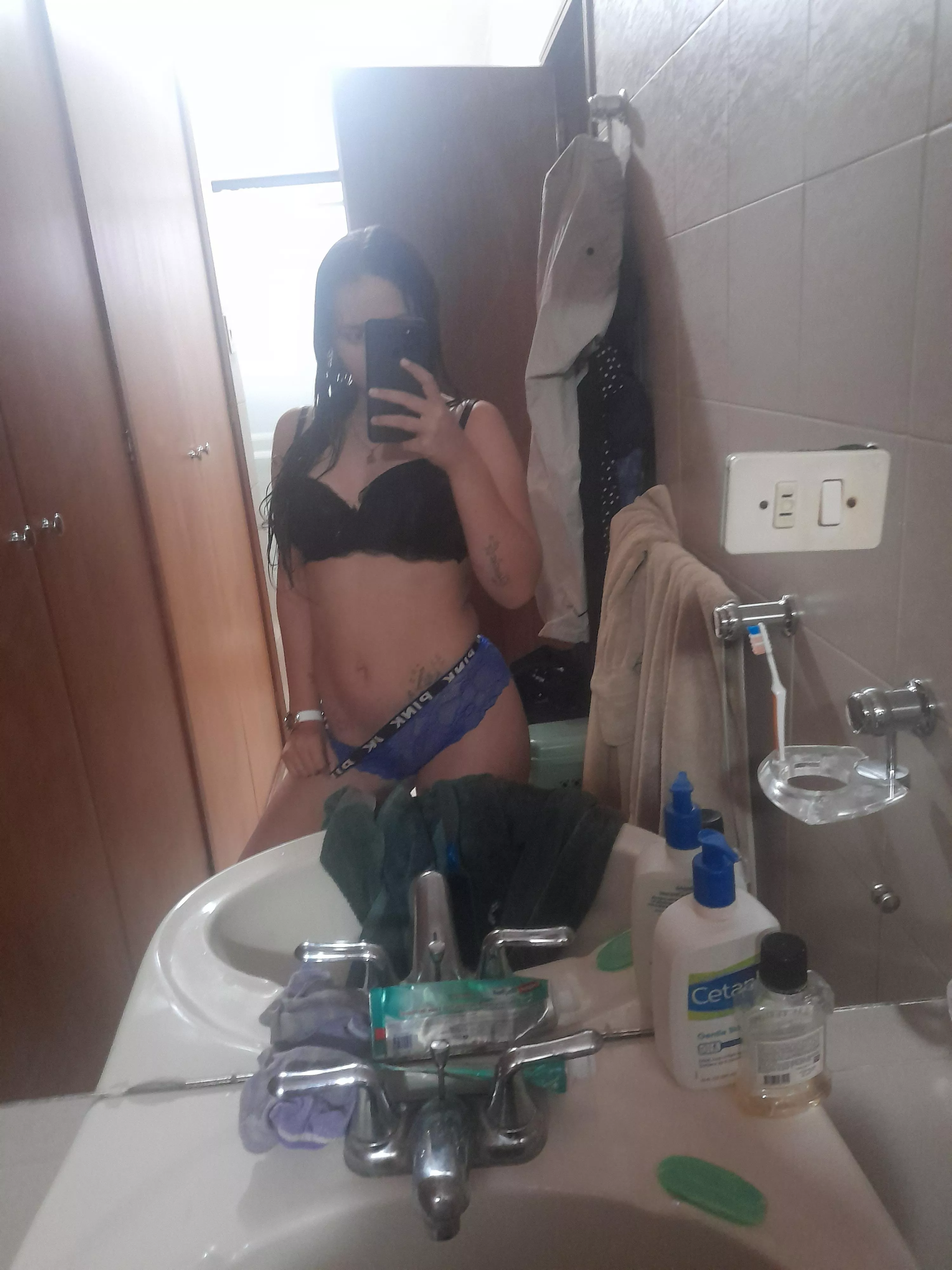 [Selling]🔥(20) years old [F] 🐇 latina lady looking for my SD♦️ (custom pics and vids 📸, private cam and sex tapes , sexting or GFE 🎀 ) i can verified ✔ Kik : Fanimendez_20 Snapchat : fanimendez354