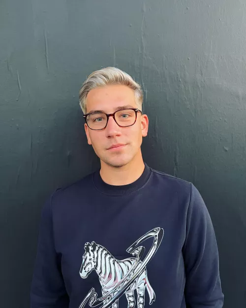 serving Danny Phantom realness β‘οΈπ»π¨βπ¦³